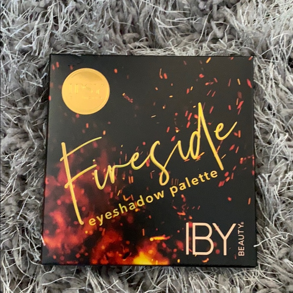 Ipsy Fireside eyeshadow palette